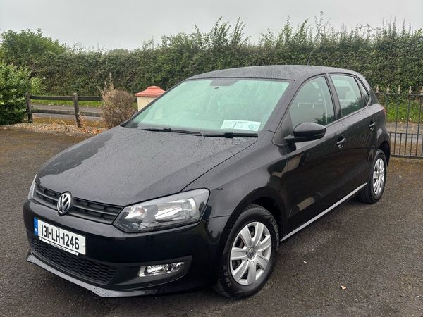 Volkswagen Polo Hatchback, Petrol, 2013, Black