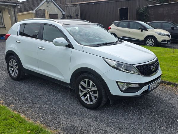 Kia Sportage SUV, Diesel, 2016, White
