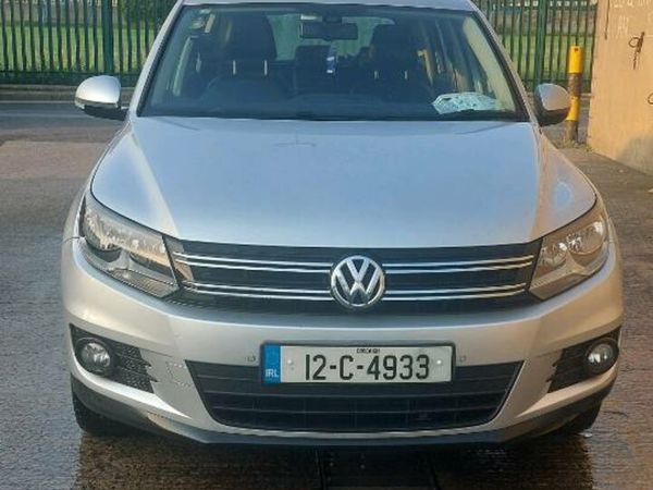 Volkswagen Tiguan SUV, Diesel, 2012, Silver