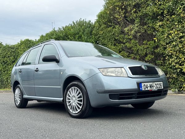 Skoda Fabia Estate/Jeep, Petrol, 2004, Grey