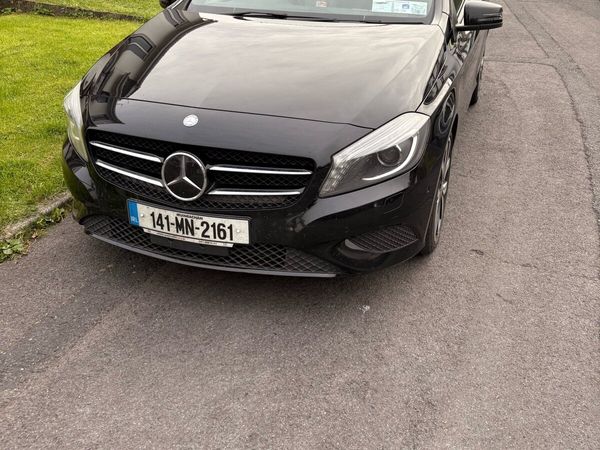 Mercedes-Benz A-Class Hatchback, Petrol, 2014, Black