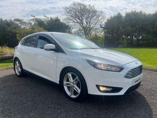 Ford Focus Hatchback, Diesel, 2015, White