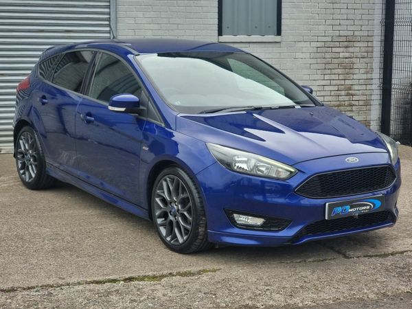 Ford Focus Hatchback, Diesel, 2017, Blue