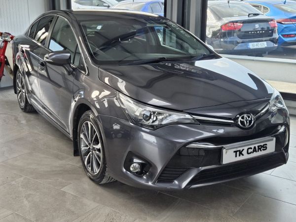 Toyota Avensis Saloon, Diesel, 2018, Grey