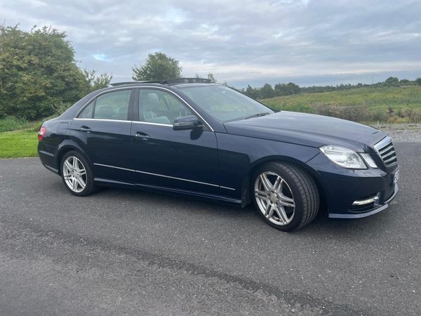 Mercedes-Benz E-Class Saloon, Diesel, 2012, Blue