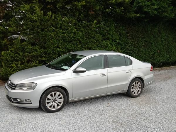 Volkswagen Passat Saloon, Diesel, 2013, Silver