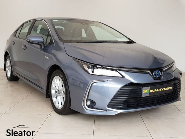 Toyota Corolla Saloon, Hybrid, 2021, Grey