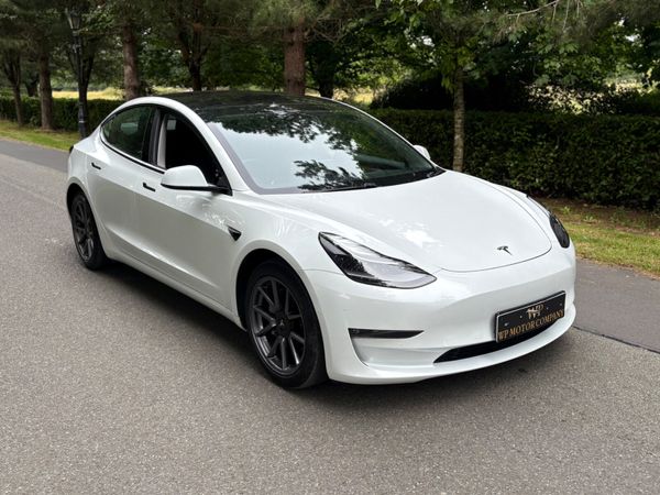 Tesla Model 3 Saloon, Electric, 2021, White