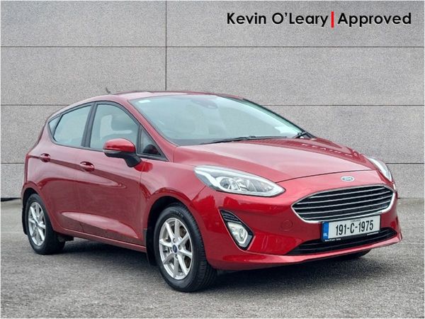 Ford Fiesta Hatchback, Petrol, 2019, Red