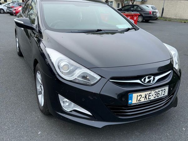 Hyundai i40 Saloon, Diesel, 2012, Black