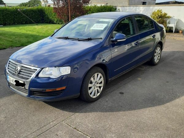 Volkswagen Passat Saloon, Diesel, 2006, Blue