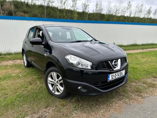Nissan Qashqai Estate/Jeep, Diesel, 2012, Black