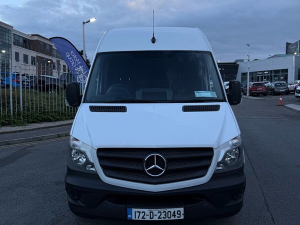 Mercedes-Benz Sprinter Van, Diesel, 2017, White