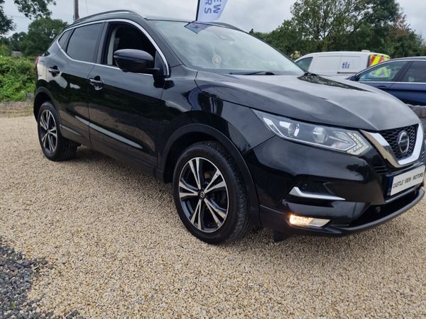 Nissan Qashqai Hatchback, Diesel, 2018, Black