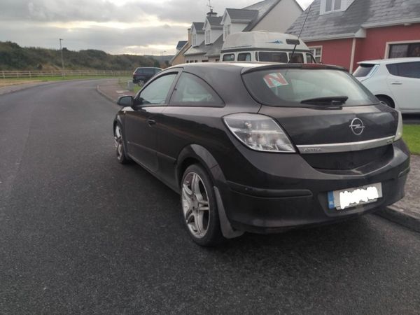 Opel Astra Hatchback, Diesel, 2006, Black