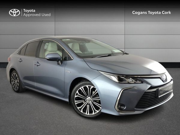 Toyota Corolla Saloon, Petrol Hybrid, 2021, Grey