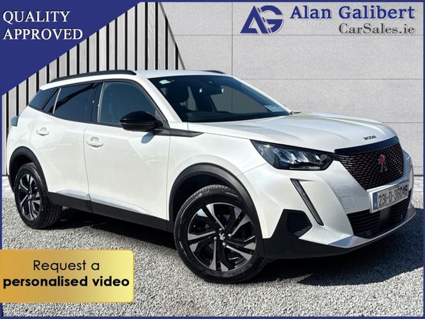 Peugeot 2008 MPV, Petrol, 2023, White