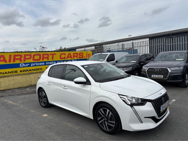 Peugeot 208 Hatchback, Petrol, 2020, White