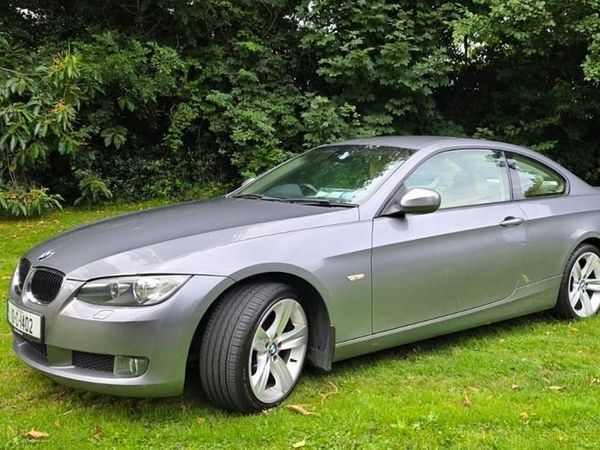 BMW 3-Series Coupe, Diesel, 2010, Grey