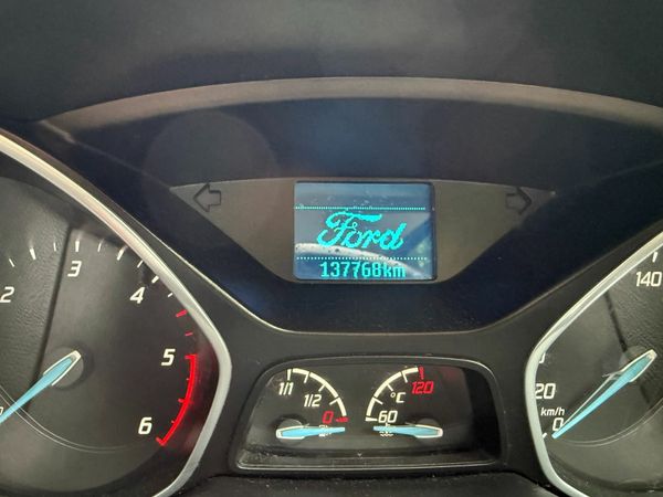 Ford Focus Saloon, Diesel, 2013, Silver