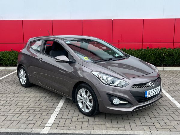 Hyundai i30 Hatchback, Diesel, 2016, Bronze