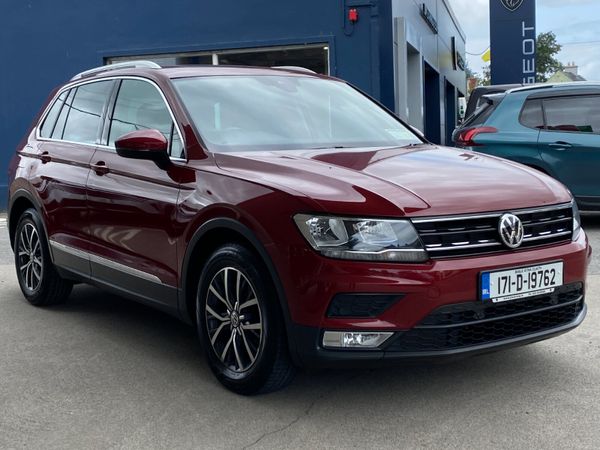 Volkswagen Tiguan SUV, Diesel, 2017, Red