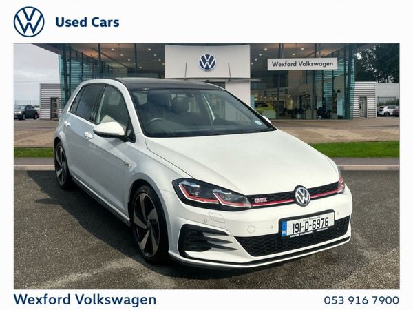 Volkswagen Golf Estate, Petrol, 2019, White