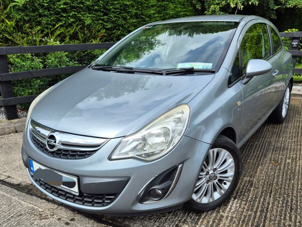 Opel Corsa Hatchback, Diesel, 2011, Silver