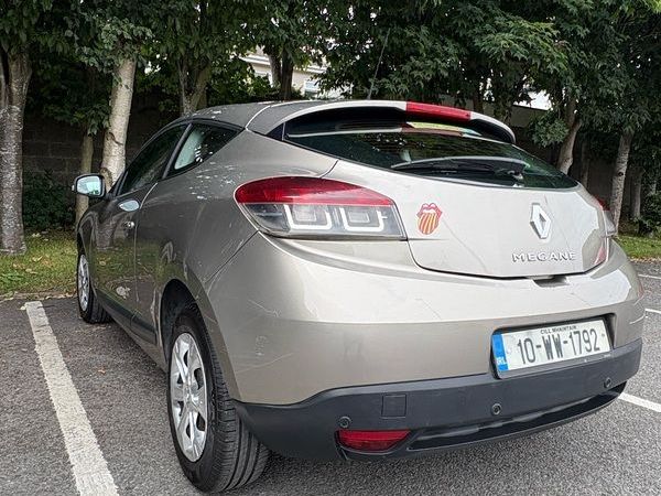 Renault Megane Coupe, Diesel, 2010, Gold