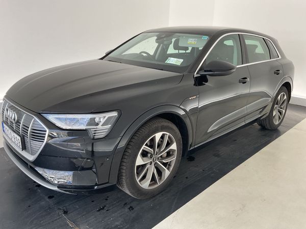 Audi e-tron Estate/Jeep, Electric, 2022, Black