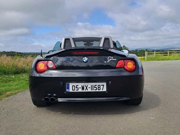 BMW Z4 Convertible, Petrol, 2005, Black