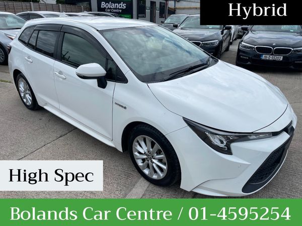 Toyota Corolla Estate, Petrol Hybrid, 2020, White