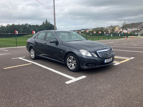Mercedes-Benz E-Class Saloon, Diesel, 2010, Grey