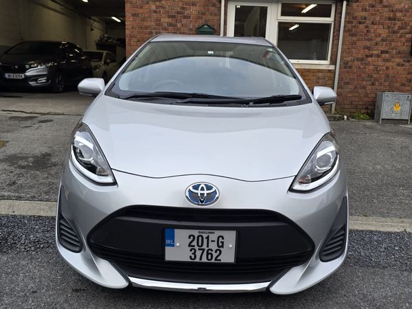 Toyota Aqua Hatchback, Petrol Hybrid, 2020, Silver