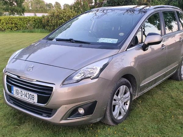 Peugeot 5008 MPV, Diesel, 2016, Grey
