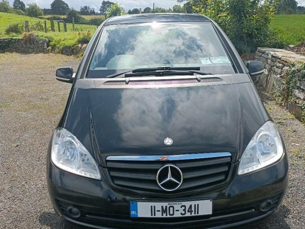 Mercedes-Benz A-Class Hatchback, Diesel, 2011, Black