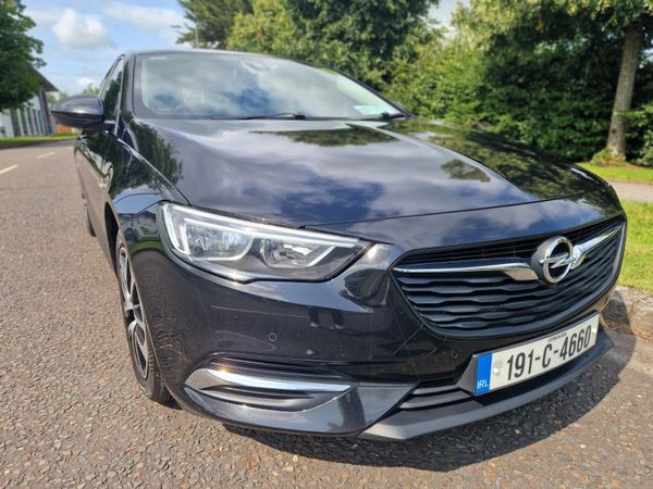 Opel Insignia Saloon, Diesel, 2019, Black