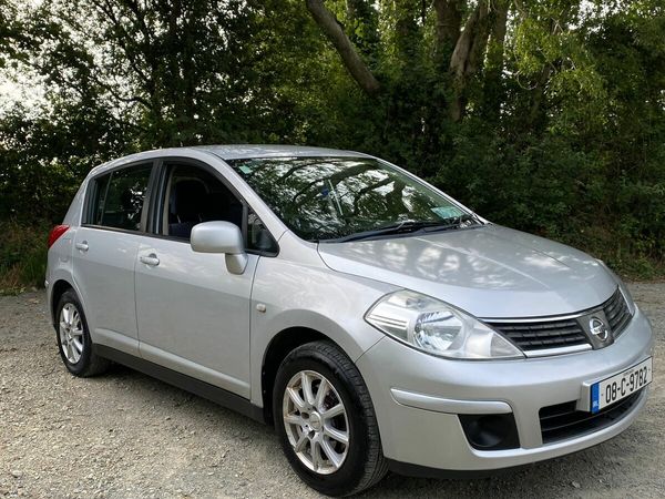Nissan Tiida Hatchback, Petrol, 2008, Silver
