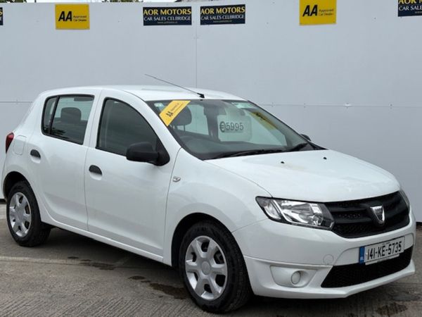 Dacia Sandero Hatchback, Petrol, 2014, White