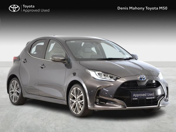 Toyota Yaris Hatchback, Petrol Hybrid, 2022, Grey