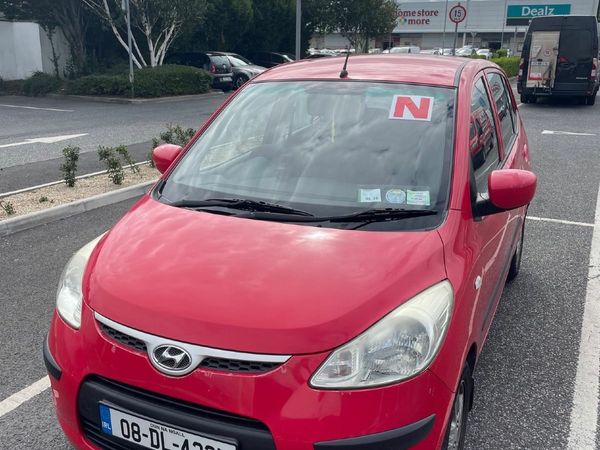 Hyundai i10 Hatchback, Petrol, 2008, Red