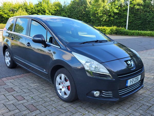 Peugeot 5008 MPV, Diesel, 2011, Grey