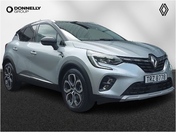 Renault Captur Hatchback, Petrol Hybrid, 2022, Grey