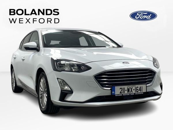 Ford Focus Hatchback, Diesel, 2021, White