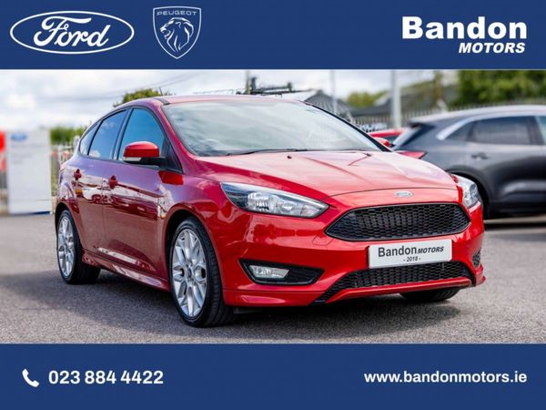 Ford Focus Hatchback, Diesel, 2018, Red