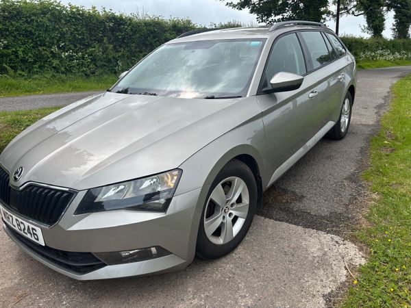 Skoda Superb Estate, Diesel, 2017, Beige