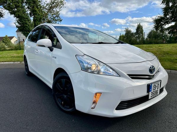 Toyota Prius MPV, Petrol Hybrid, 2013, White