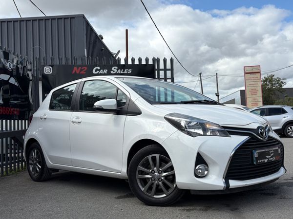 Toyota Yaris Hatchback, Petrol, 2016, White