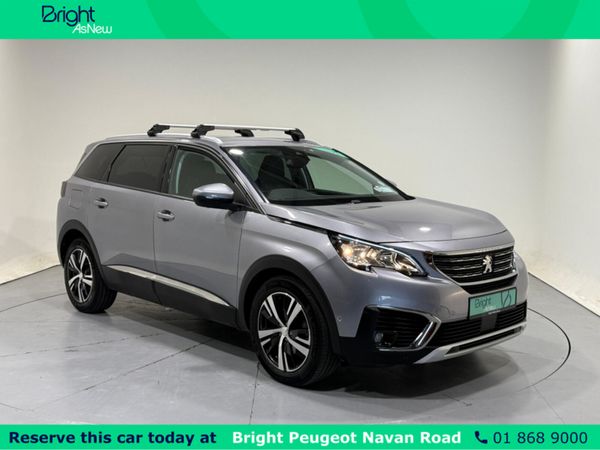 Peugeot 5008 MPV, Petrol, 2020, Grey