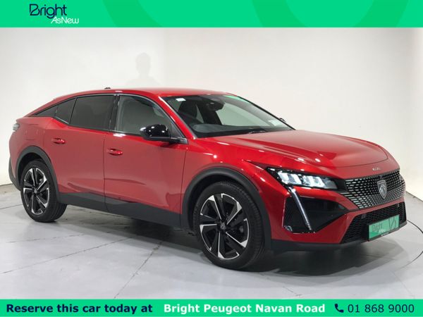 Peugeot 408 Hatchback, Petrol, 2023, Red